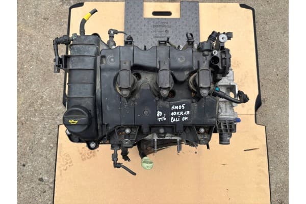 Motor Peugeot 208 II HM05 10KRAB 1.2 Vti usado