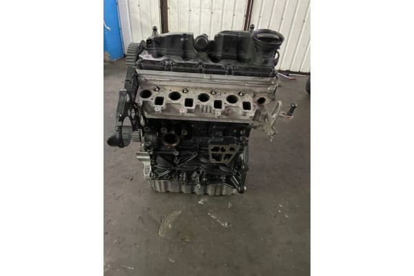 Motor VW Caddy 1.6 TDI Cay Cayc Cayd 3-Tubos usado
