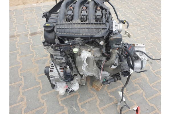Motor Opel Corsa F 1.2 10V Psa usado 4
