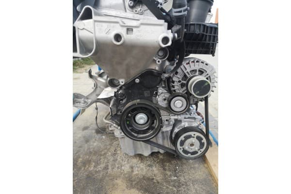 Motor 1.0 TSI para VW, Skoda y Audi, completo usado 5