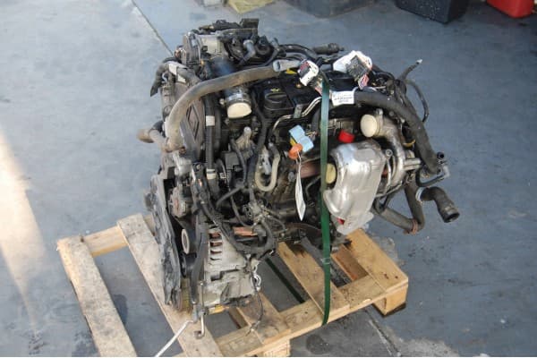Motor Peugeot 208 Citroën C3 1.4 HDI 8HP 10FDBW usado 3