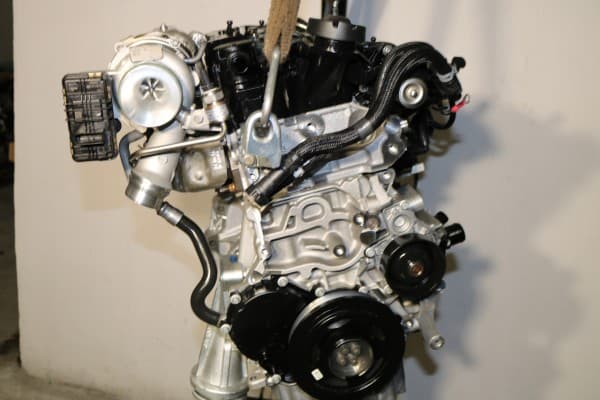 Motor BMW B37 B37C15A F40 F54 F55 F60 Nuevo 5