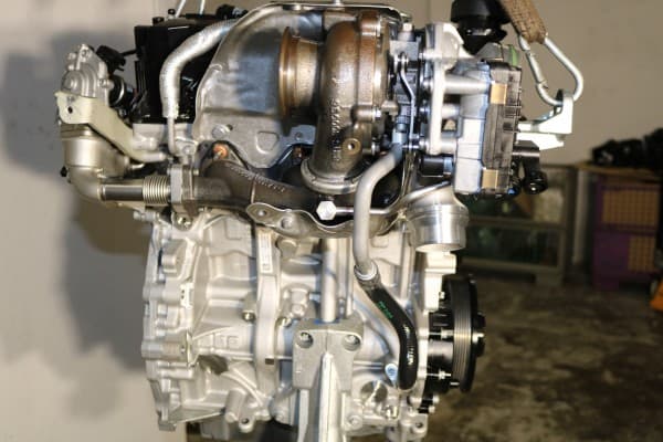 Motor BMW B37 B37C15A F40 F54 F55 F60 Nuevo 8