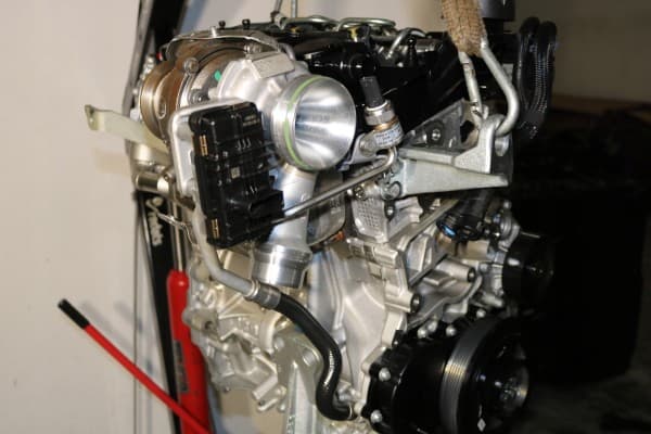 Motor BMW B37 B37C15A F40 F54 F55 F60 Nuevo 9