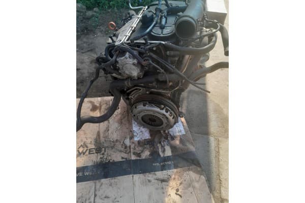 Motor Completo Audi A3 8P 2.0 TDI Bkd usado 2