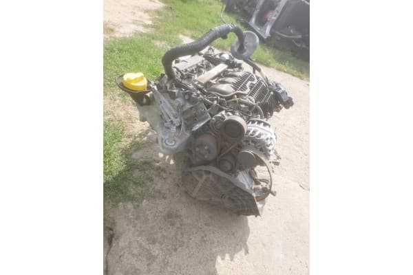 Motor completo Renault Twingo 0.9 TCe H4BF453 usado 4