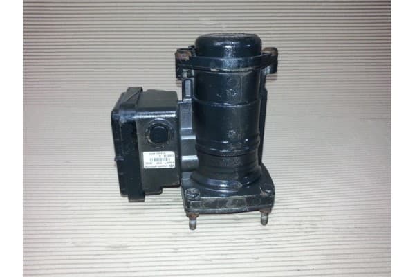 Válvula Ebs Man K000917 81523016212 usado 2