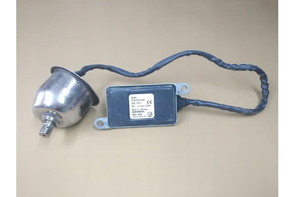 Sensor NOx Man Tgx Tgs Tgl 51154080015 usado