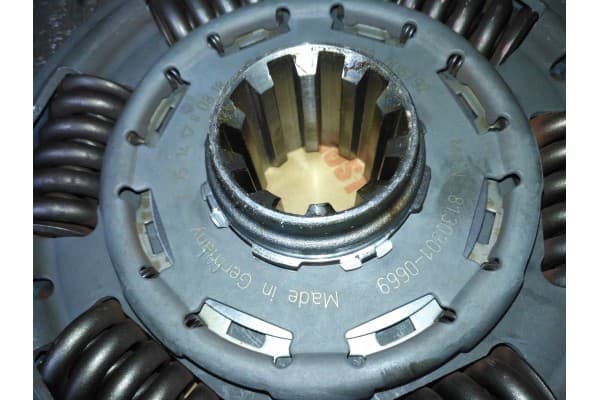 Disco de embrague Man Tgx Tgs Tga 81303010669 nuevo 3