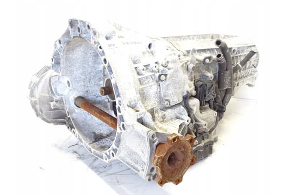 Caja de Cambios Uml Audi A4 8W B9 2.0 Tfsi usado 2