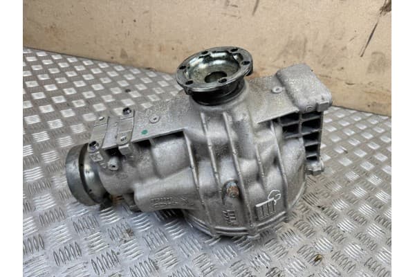 Diferencial trasero Maserati Coupe 3499573 usado 8
