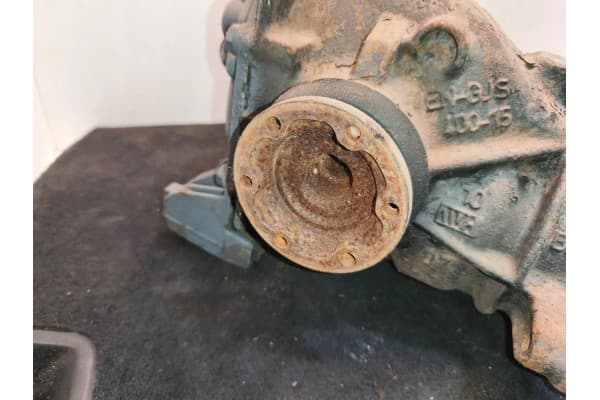 Diferencial trasero BMW Z4 E85 E86 7550506 usado 5