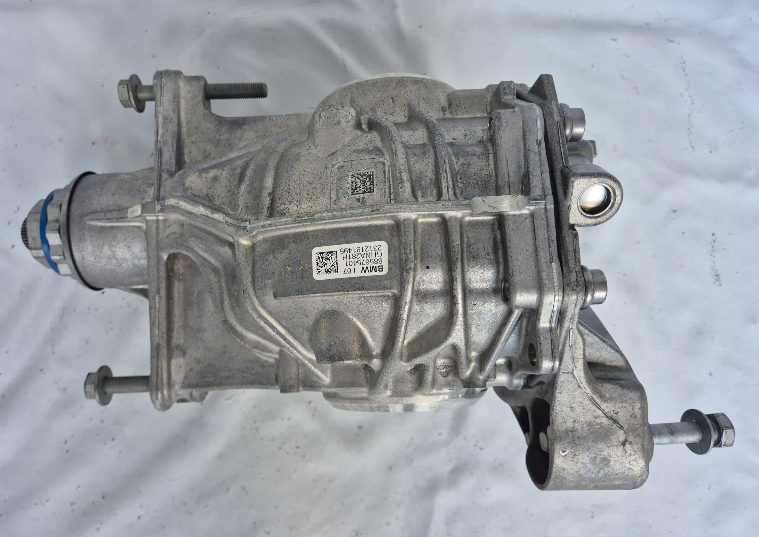 Diferencial trasero BMW 4 G22 G23 G26 2.81 8647923 usado 2