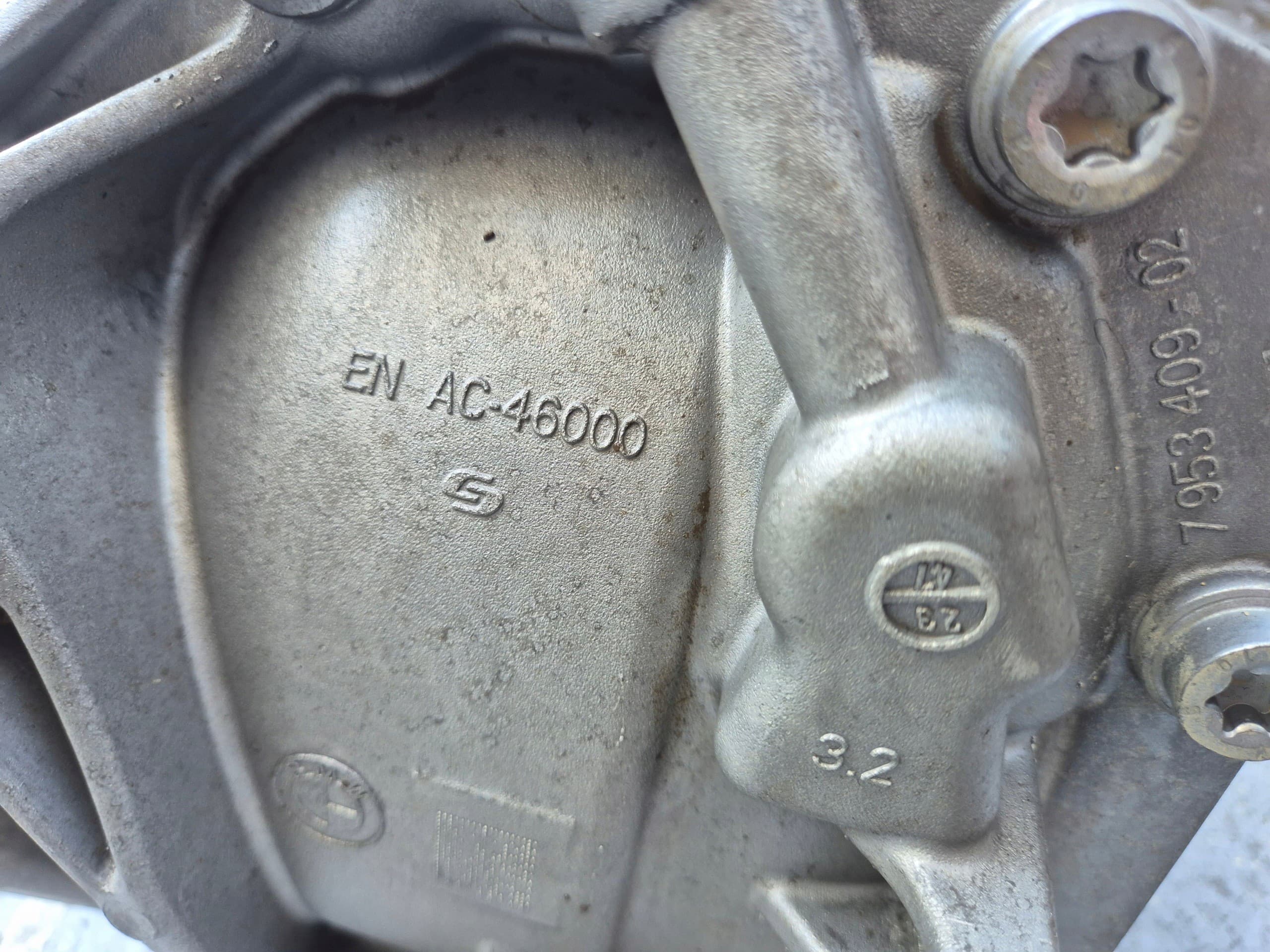 Diferencial trasero BMW 4 G22 G23 G26 2.81 8647923 usado 7