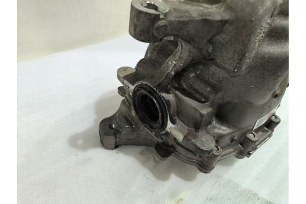 Diferencial trasero Ford Mustang VI JR3W4017AA usado 5
