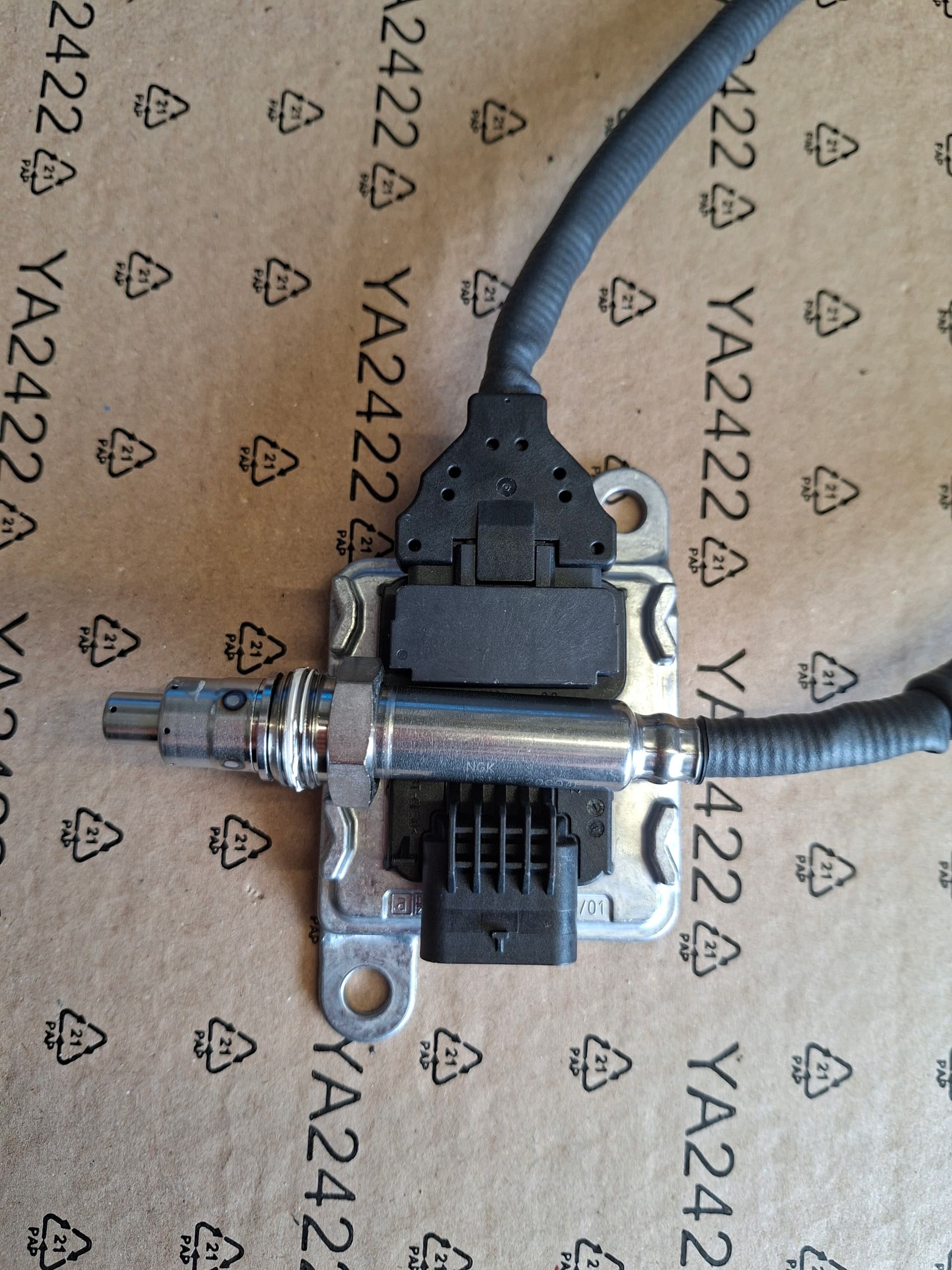 Sensor de Sonda NOx Mercedes Sprinter 910 A0009059812 nuevo 9