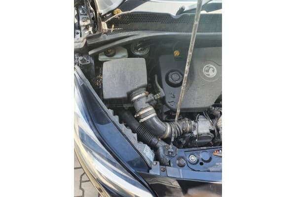Motor Opel Corsa E B13DTE usado 2