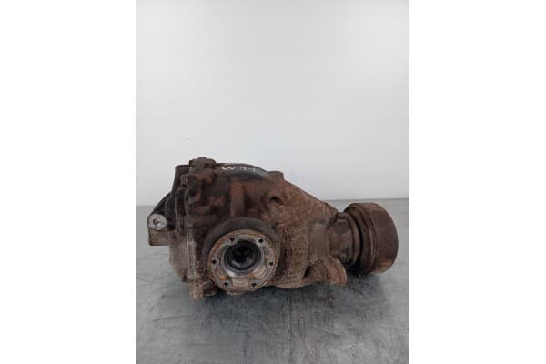 Diferencial trasero BMW X3 E83 2009 7575381 usado 4