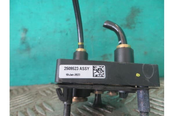 Válvula Principal de Freno Scania G410 23R usado 4