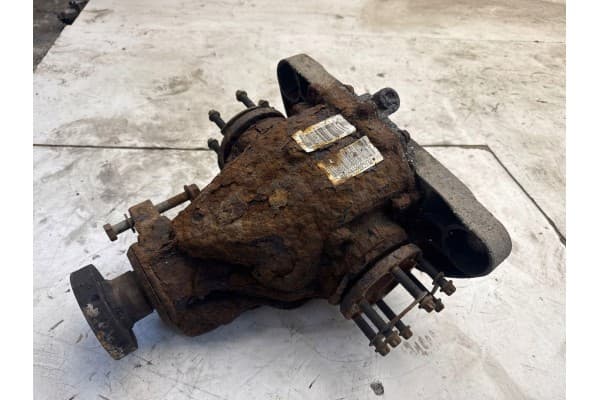 Diferencial trasero BMW Serie 7 E38 1428612 usado 3