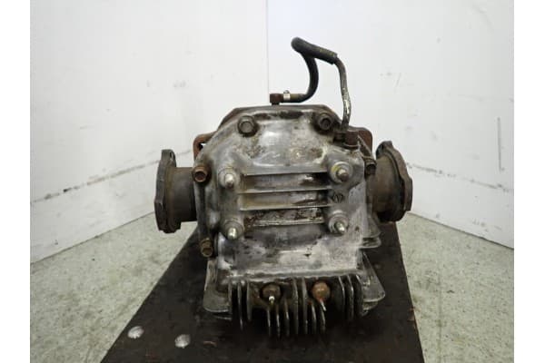 Diferencial Trasero Nissan 200SX S13 1.8i usado 5