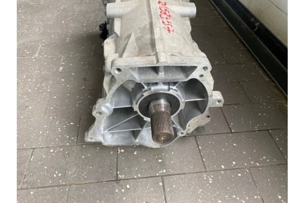 Caja de Cambios BMW X3 F25 2.0 Diésel usado 3