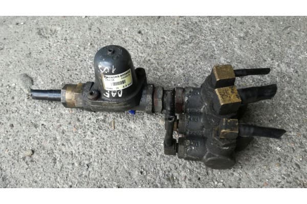 Válvula de Desbordamiento Daf Cf/Xf usado