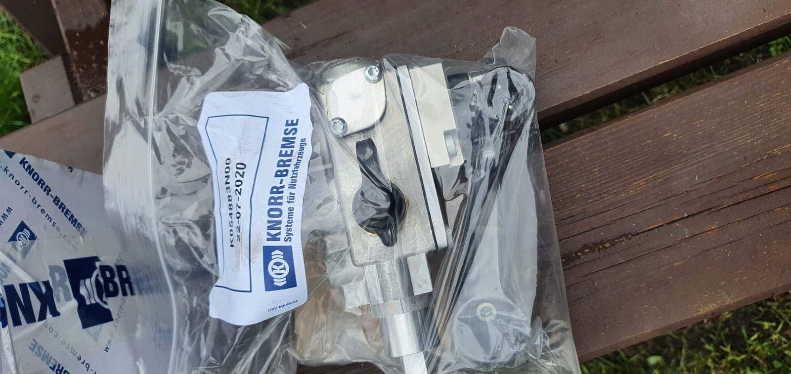Válvula de suspensión de bolsa de aire Knorr K054883N00 nuevo