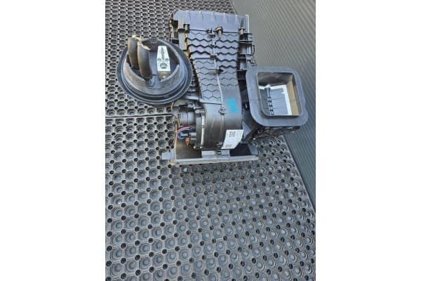 Calefactor Mini F65 F66 F67 5A3BFA5 nuevo 3