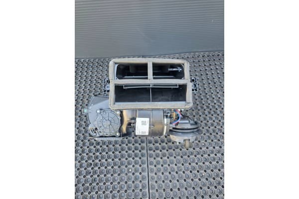 Calefactor Mini F65 F66 F67 5A3BFA5 nuevo 4