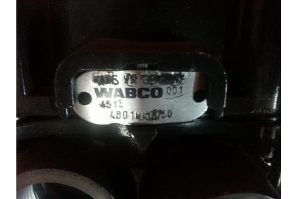 Válvula Ebs Wabco 48001040050 Nueva 3