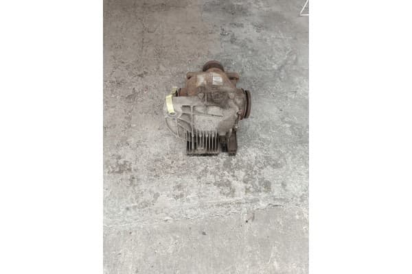 Diferencial trasero BMW E65 735i 3.64 7514989 usado