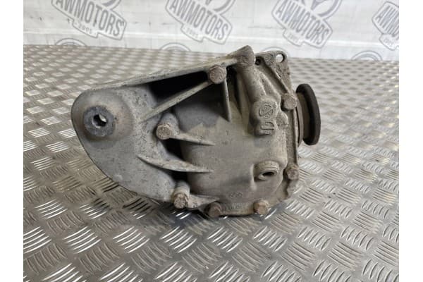 Diferencial trasero BMW 1 E81 E87 7556794 usado 2