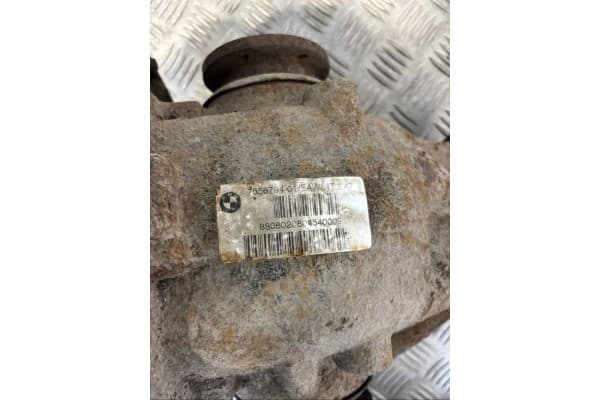 Diferencial trasero BMW 1 E81 E87 7556794 usado 7