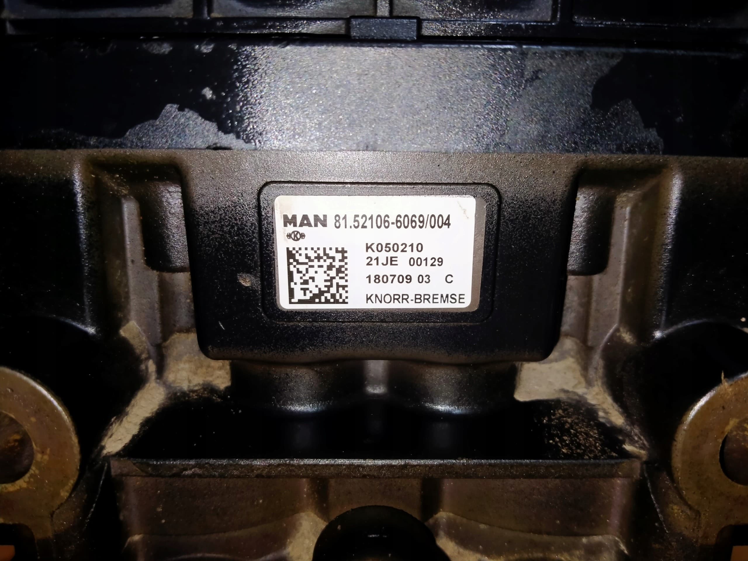 Válvula Modulator Ebs Man Tgx Tgs E6 81521066069 nuevo 2