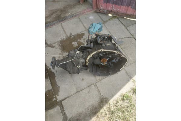 Caja de Cambios Nissan Qashqai J10 2.0 4x4 JG71 usado 2