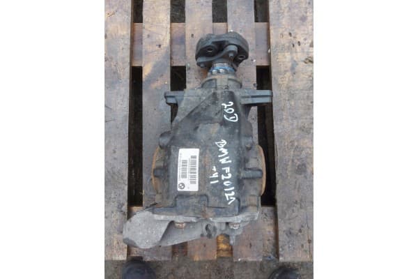 Diferencial BMW F20 F21 7599472-04 usado 2