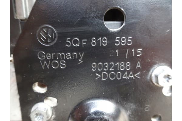 VW Tiguan II Caddy Passat Webasto 5QF815005G usado 11