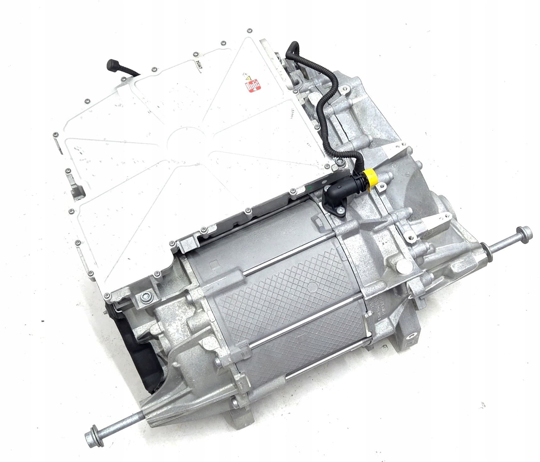 Motor eléctrico trasero VW ID3 ID4 1EA907121C usado 2