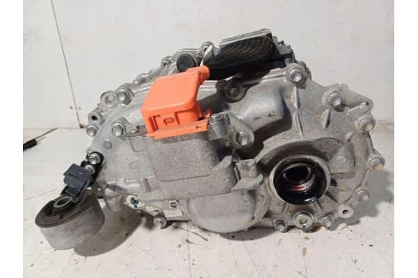 Reductor trasero Lexus NX (Z TZ215X001 2.5L 2024) usado