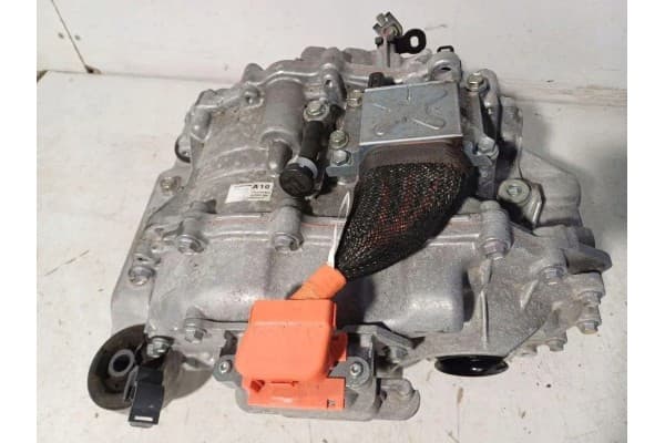 Reductor trasero Lexus NX (Z TZ215X001 2.5L 2024) usado 5