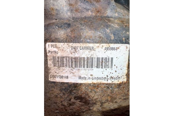 20587709 Volvo Diferencial, eje motriz usado