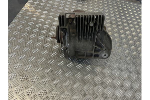Diferencial delantero BMW Serie 5 E60 E61 usado 7