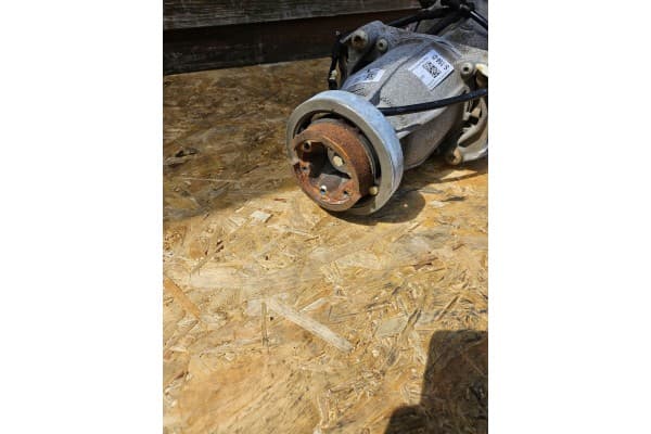Diferencial trasero Ford Kuga II CV6W4B025DF usado 5