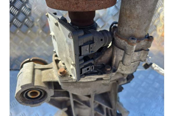 Diferencial trasero Volvo XC40 P1216552 usado 10