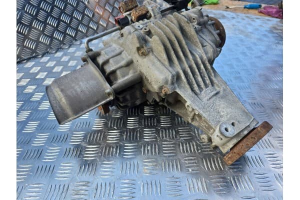 Diferencial trasero Audi A4 S4 B8 8K 8K0927277 usado 7