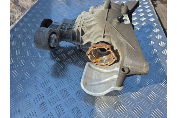 Diferencial trasero Audi A4 S4 B9 0DB500043H usado 8