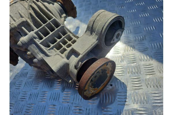 Diferencial trasero Audi A4 S4 B9 0DB500043C usado 10