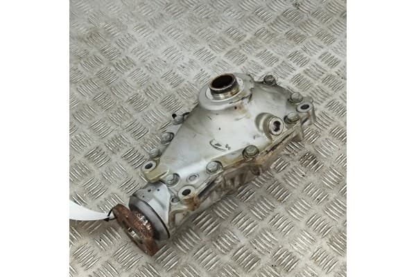 Panel delantero BMW Serie 3 (F30, F80) (2011-2019) usado 2