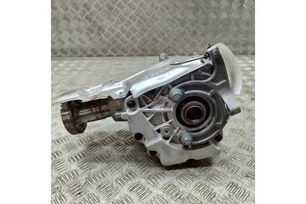 Panel frontal 32339091 Volvo XC60 (II 246) (2017- ) usado 4